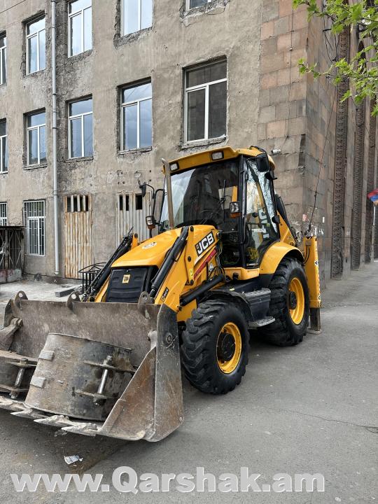 Հողային տարբեր աշխատանքներ Էքսկավատորով