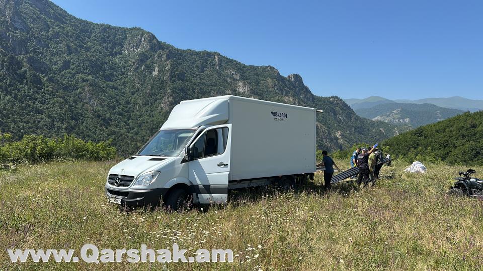 Բեռնատար. Բեռնախցիկը լիֆտով