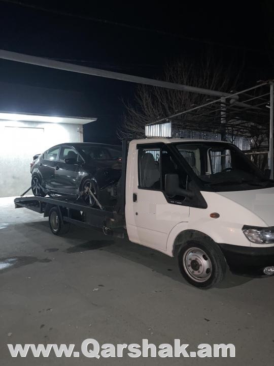 Ավտոքարշակ էվակուատոր