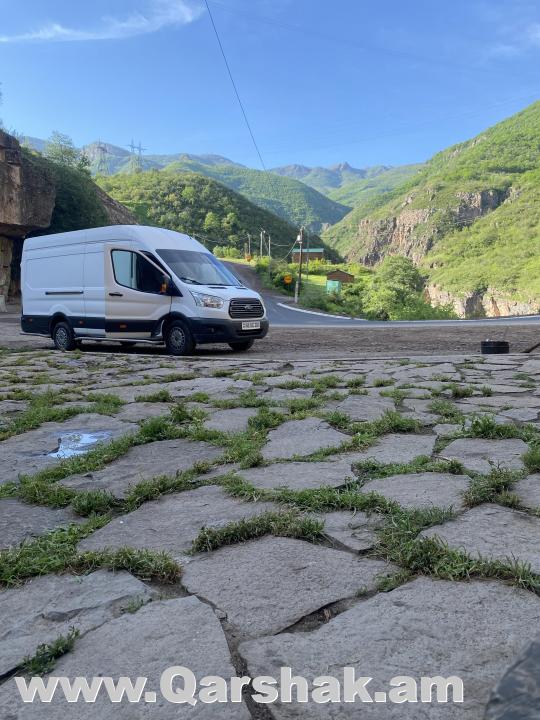 Բեռնափոխադրումներ եւ բանվորական ուժ