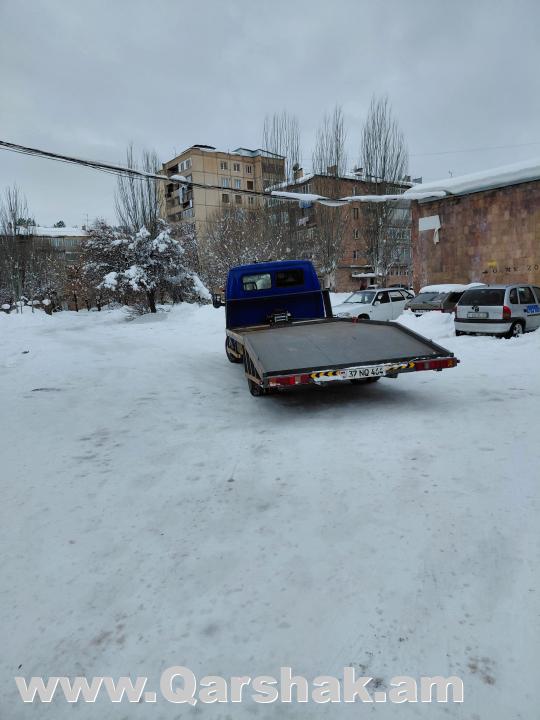 Ավտոտարհանիչ, эвакуатор, evacuator