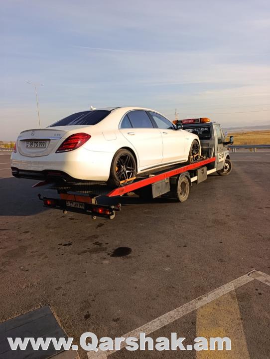 Ford EVAKUATR լիֆտով ԳՅՈւՄՐԻՈւՄ 